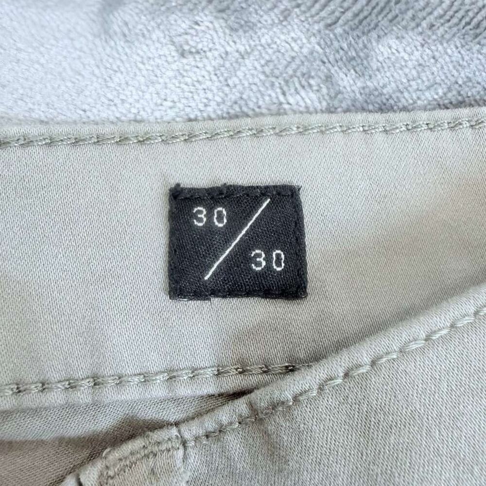 Lucky Brand 411 Athletic Taper Stretch Mens Khaki Silver Gray Chino Pants 30x30 - Picture 5 of 15